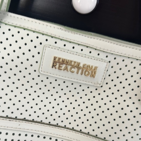 Light Green Pastel Perforated Tote Bag - Picture 4 of 9